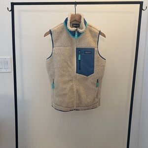 Patagonia Cream Fleece Vest with Blue Details